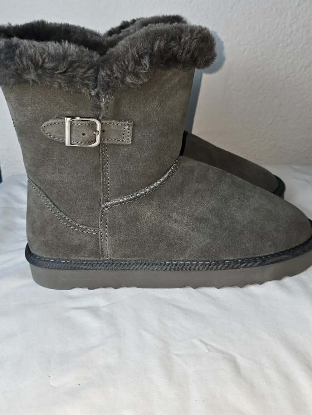 Style & Co. Womens Tiny 2 Gray Suede Winter Boots Shoes Size 9 Medium Booties.